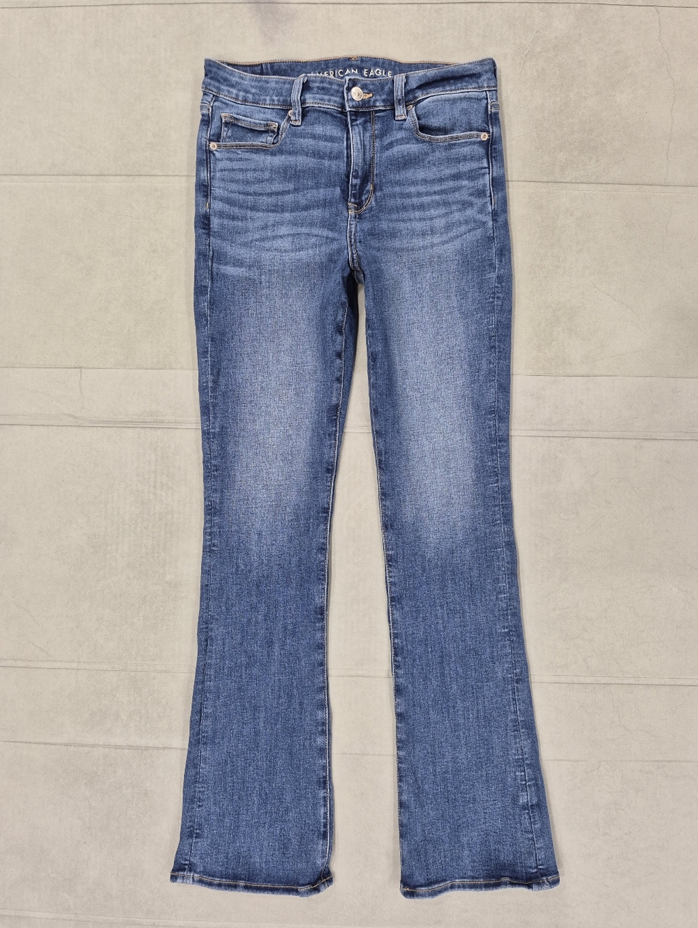 American Eagle jeans women's 8 Hi-Rise Skinny Kick Next Level Stretch Bootcut